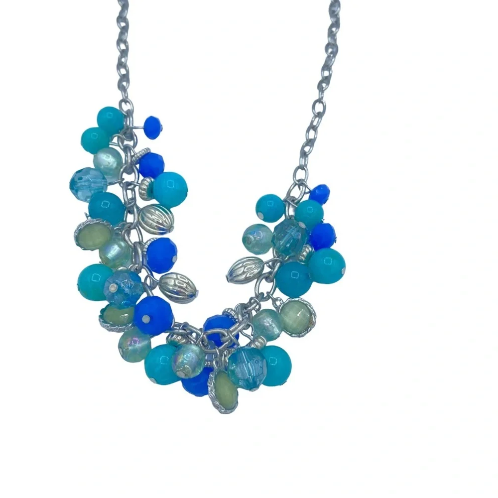 Kim Rogers NWT Aqua blue beaded bib cluster collar necklace silver tone chain